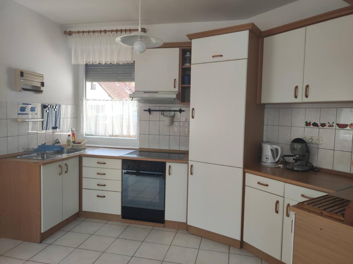 Badacsony Apartmanhaz Badacsonytomaj Bagian luar foto