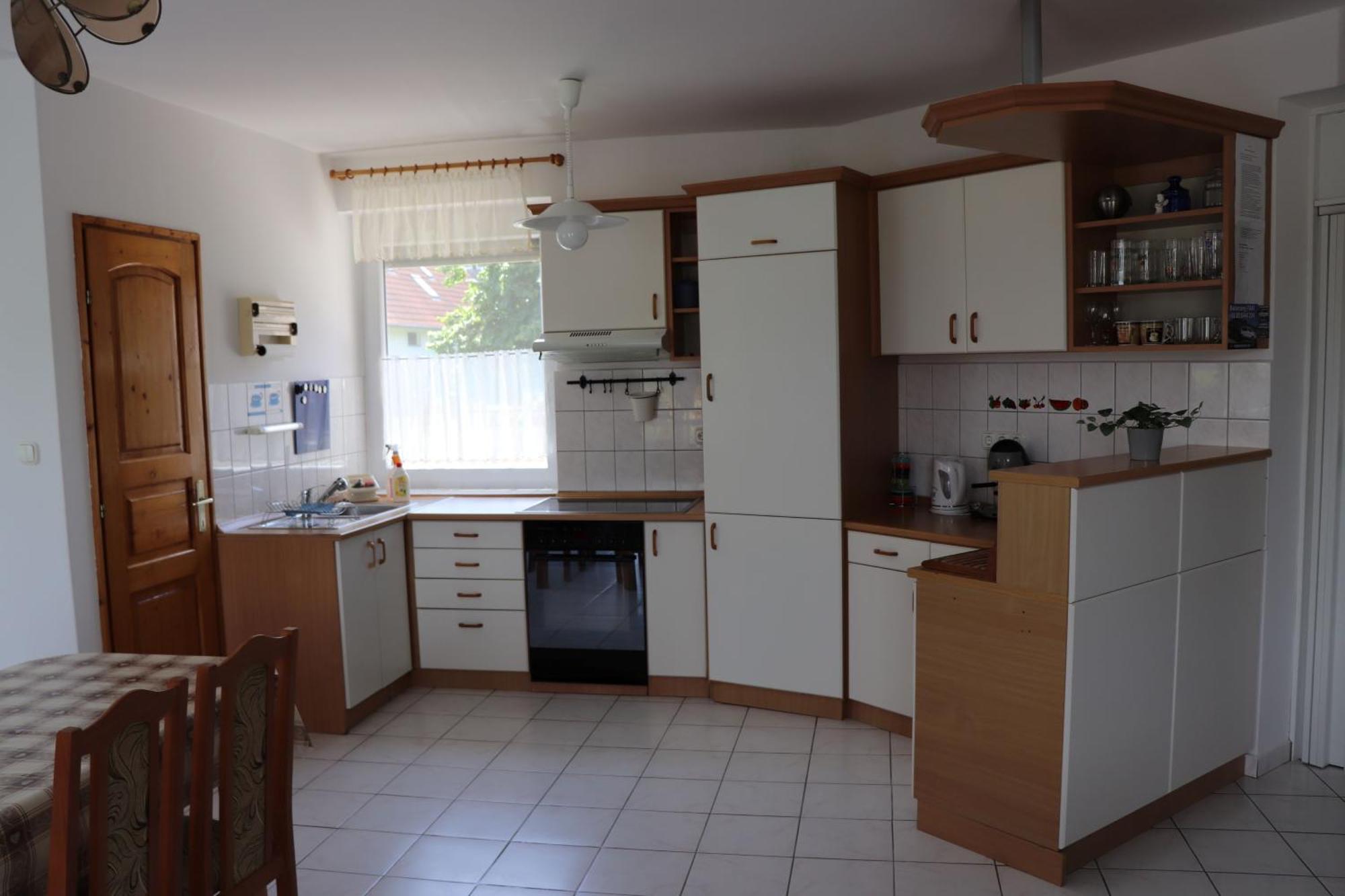 Badacsony Apartmanhaz Badacsonytomaj Bagian luar foto