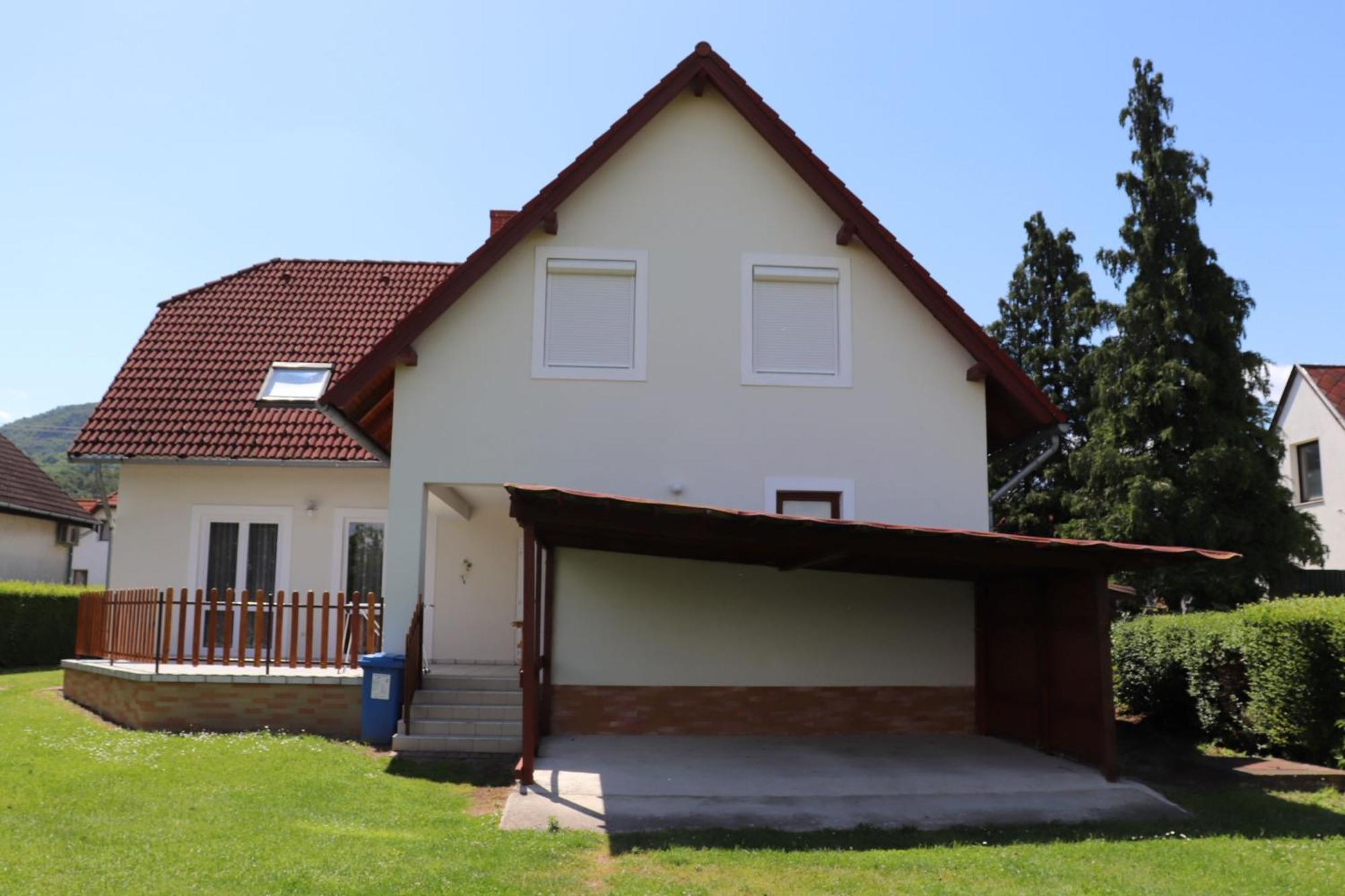 Badacsony Apartmanhaz Badacsonytomaj Bagian luar foto