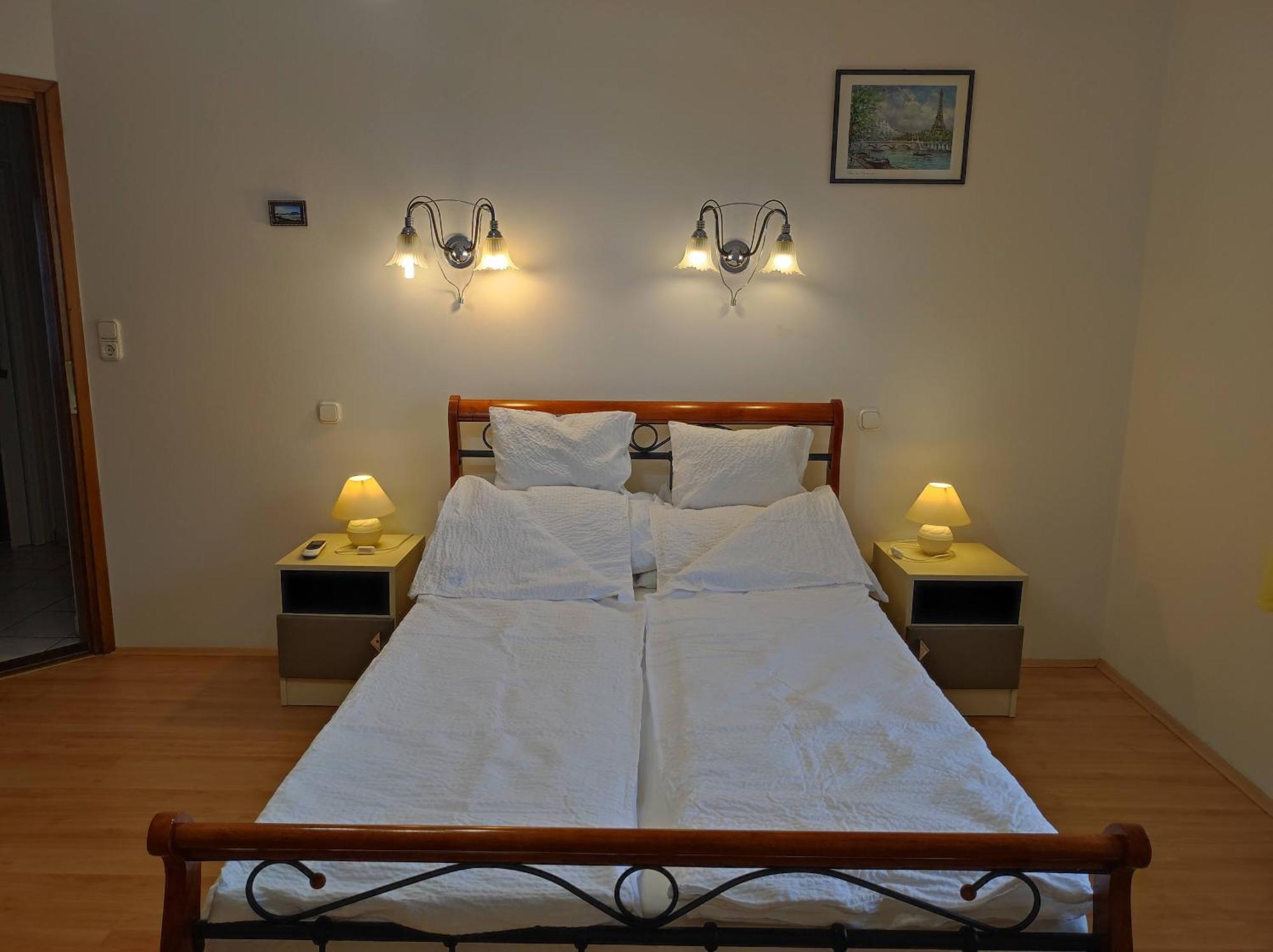 Badacsony Apartmanhaz Badacsonytomaj Bagian luar foto